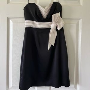 BCBGMAXAZRIA Black and White Mini Strapless Dress